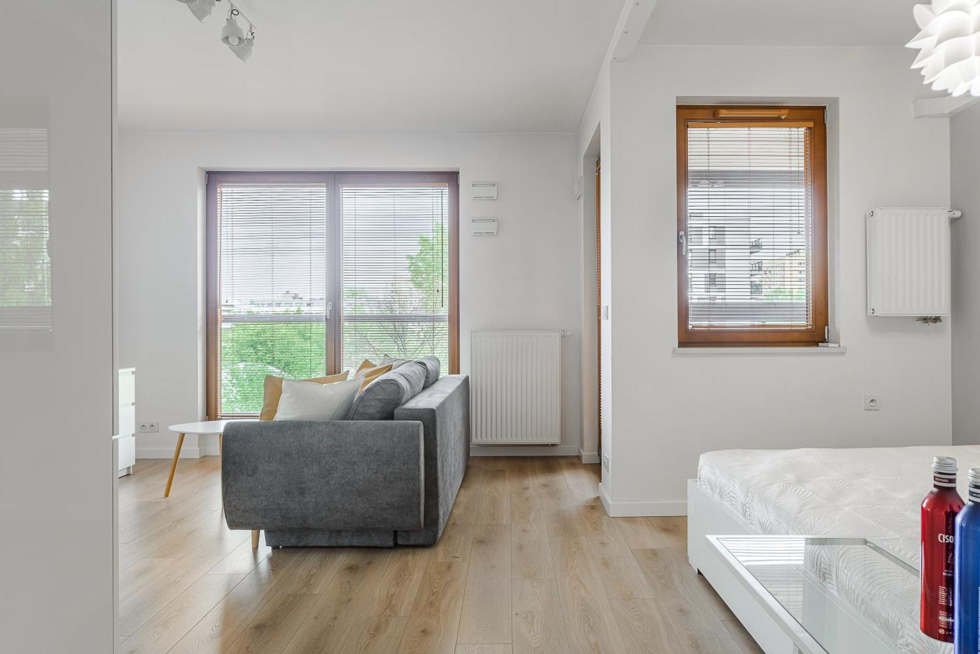 Cozy Family Apartments With Balcony Near Zlote Tarasy Warsaw Luaran gambar
