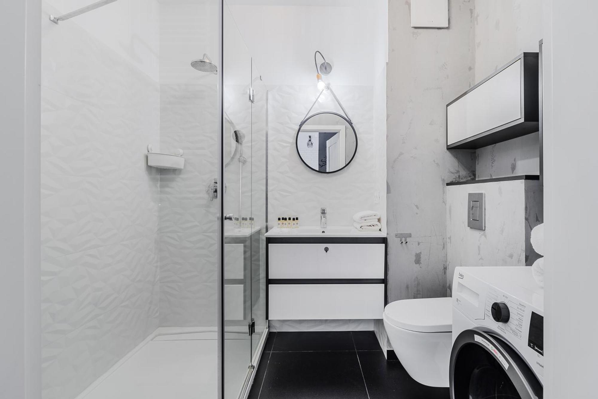 Cozy Family Apartments With Balcony Near Zlote Tarasy Warsaw Luaran gambar