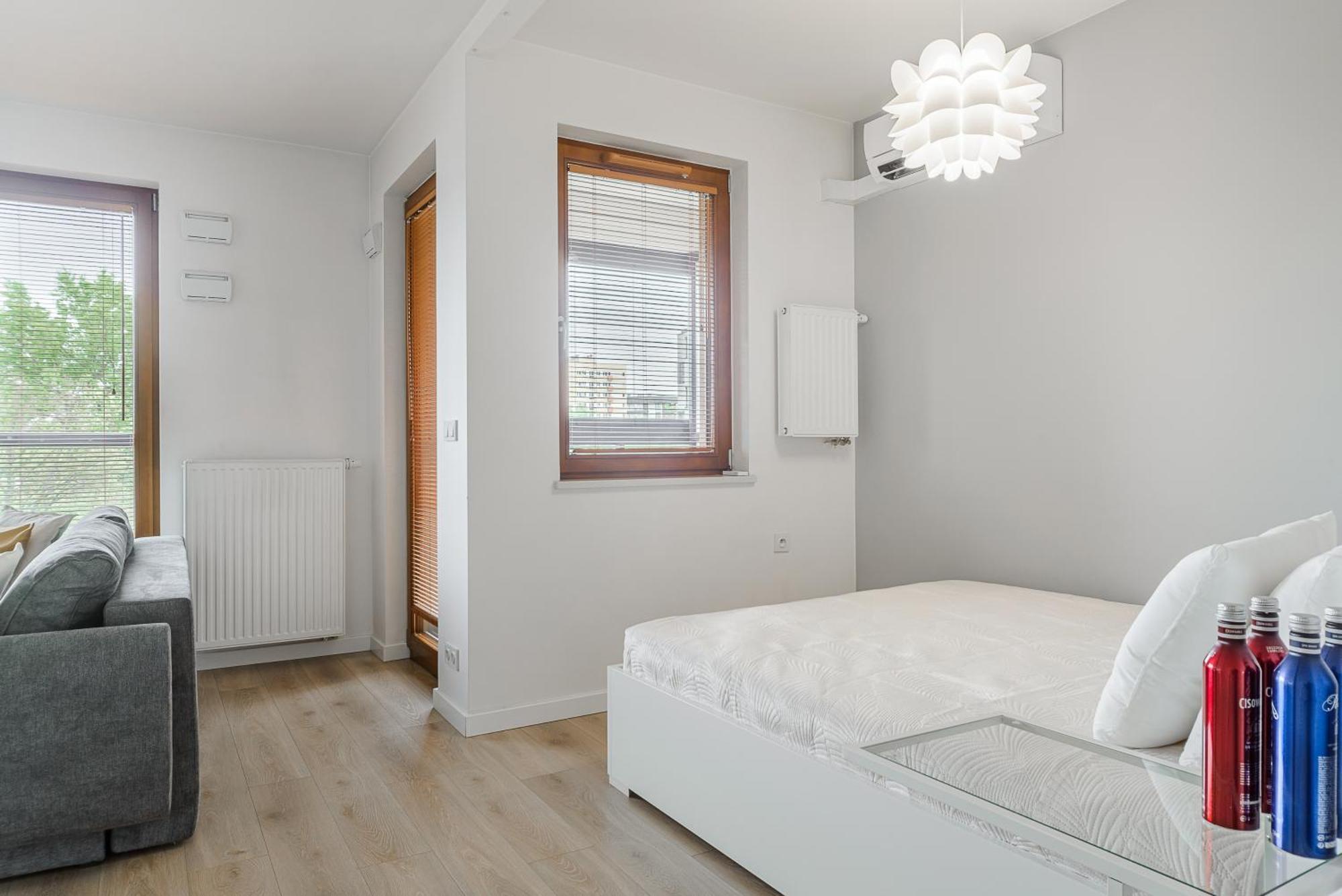 Cozy Family Apartments With Balcony Near Zlote Tarasy Warsaw Luaran gambar