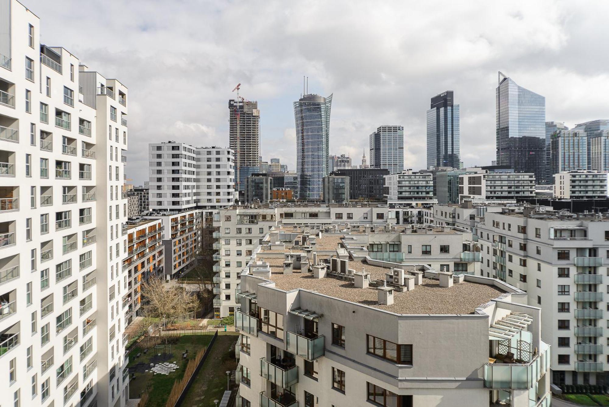 Cozy Family Apartments With Balcony Near Zlote Tarasy Warsaw Luaran gambar